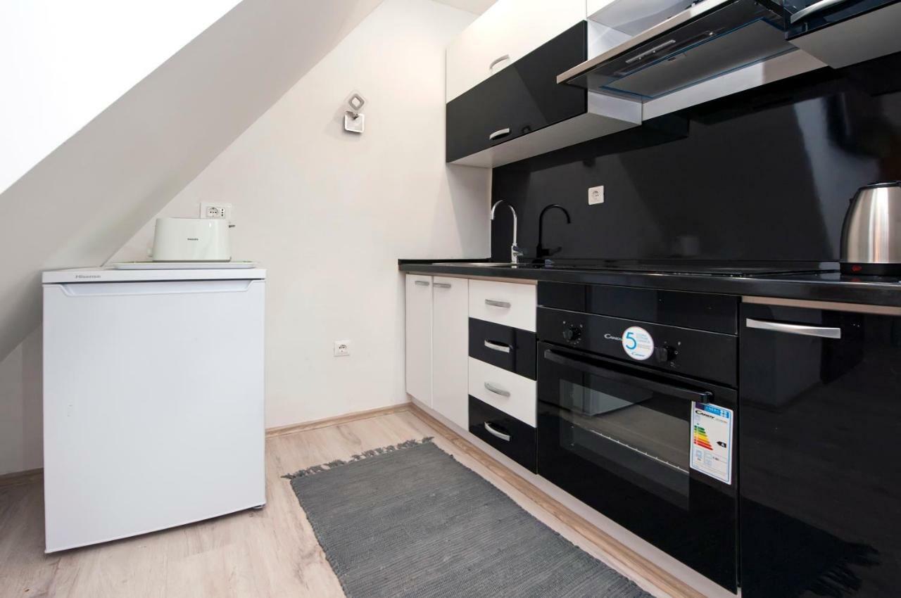 Studio Apartment Magic Rovinj Exteriör bild
