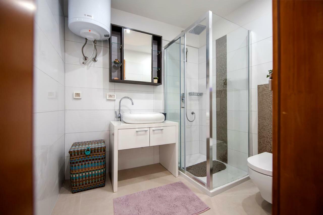 Studio Apartment Magic Rovinj Exteriör bild